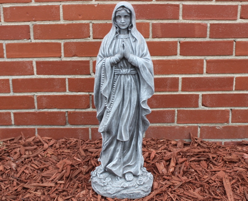 Mary with Rosary | Smith Garden Center